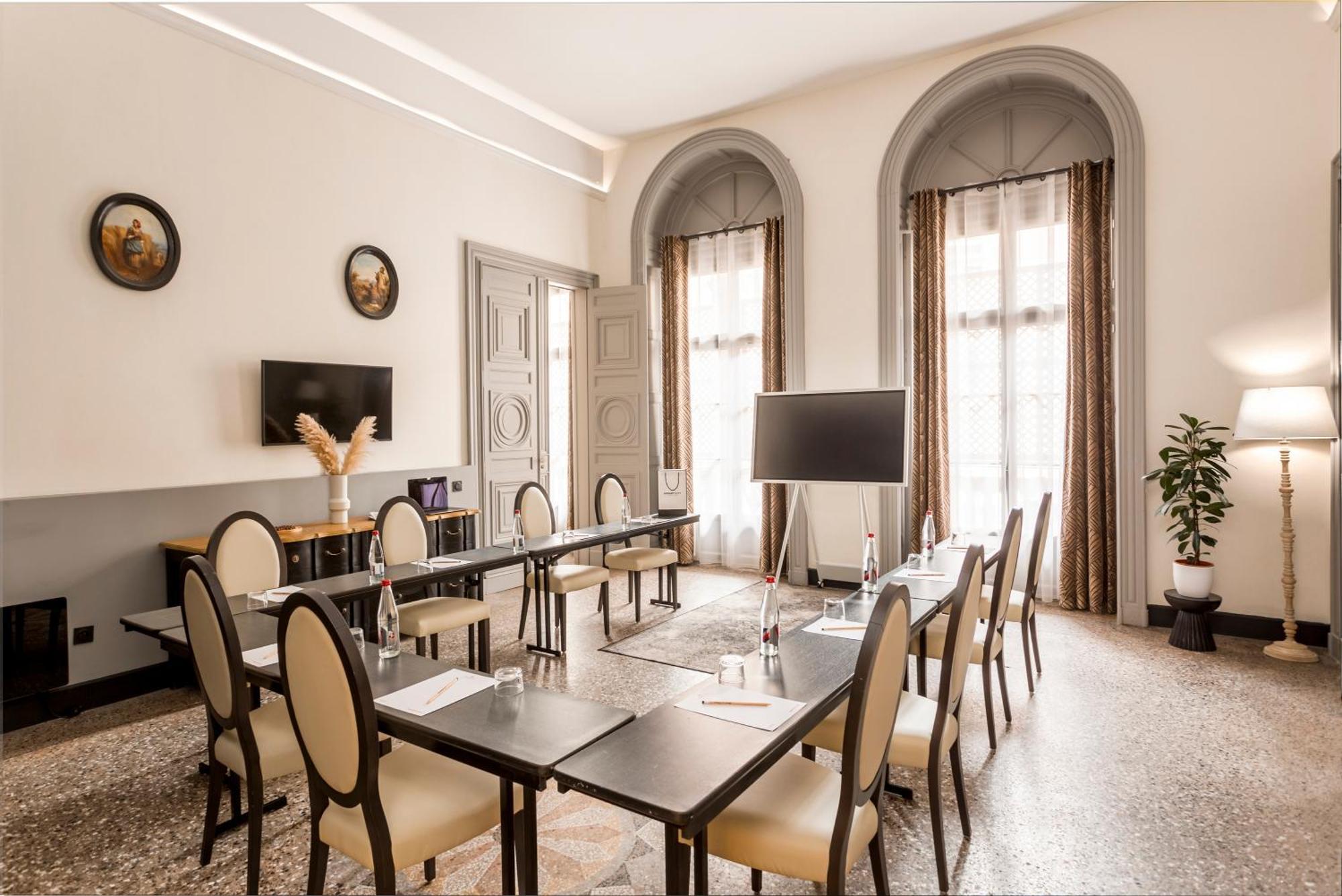 Appart'City Collection Nimes Arenes Luaran gambar
