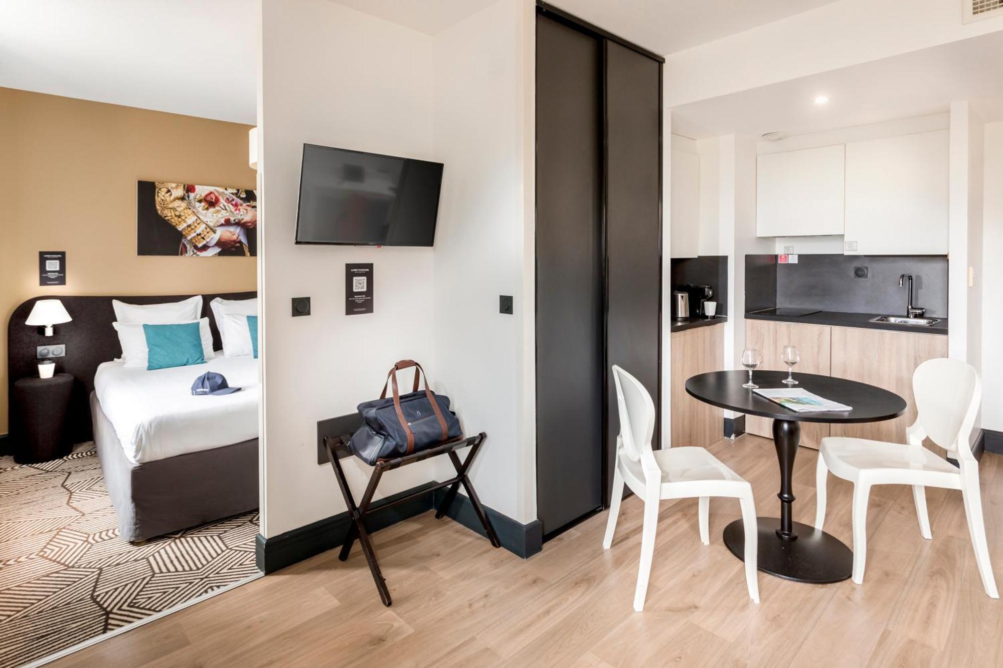 Appart'City Collection Nimes Arenes Luaran gambar
